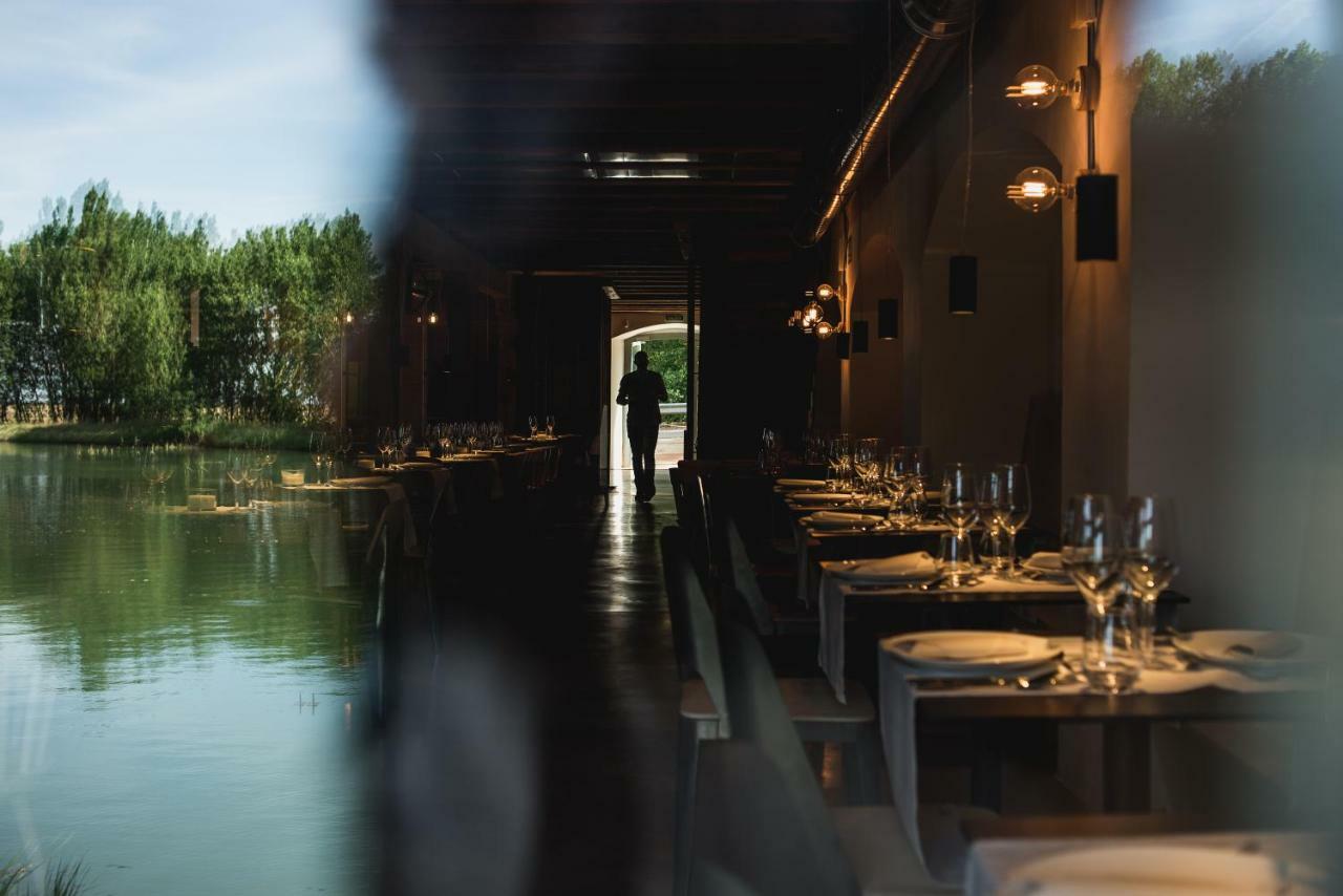 La Fabrica Del Canal (Adults Only) Abarca Dış mekan fotoğraf